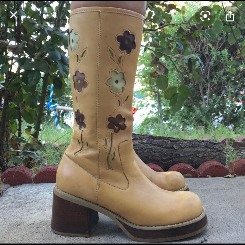 ISO vintage chunky platform boots
